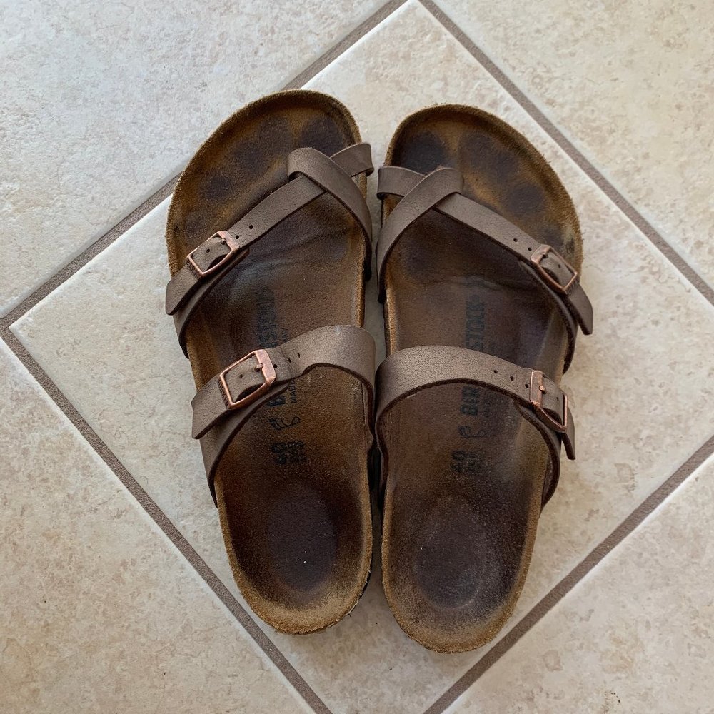 Women's Mayari Birkenstocks (Brown) Size 40